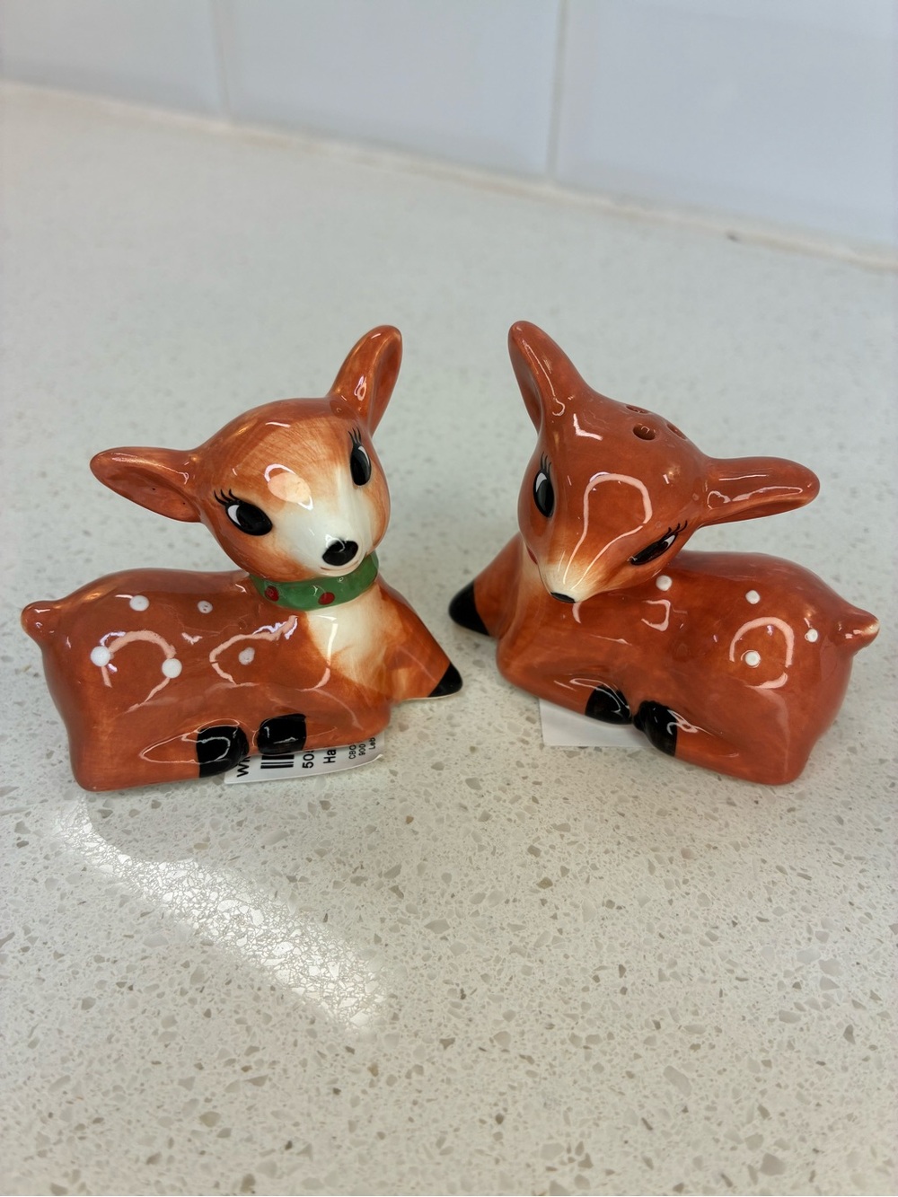 NEW MINI CB CHRISTMAS RED GREEN SCARF DEER  SALT & PEPPER SET FREE SHIP